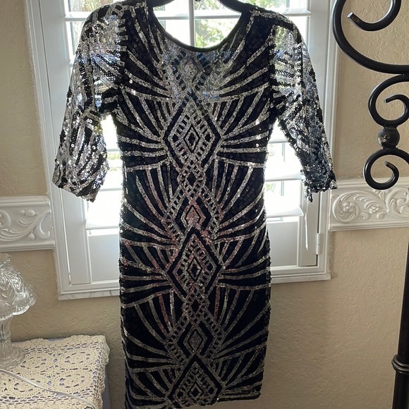 Midnight Doll Dresses & Skirts - Midnight Doll sequined bodycon minidress NWT!
